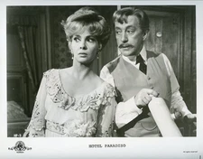 HOTEL PARADISO 8x10 b/w Press Photo / Gina Lollobrigida & Alec Guinness