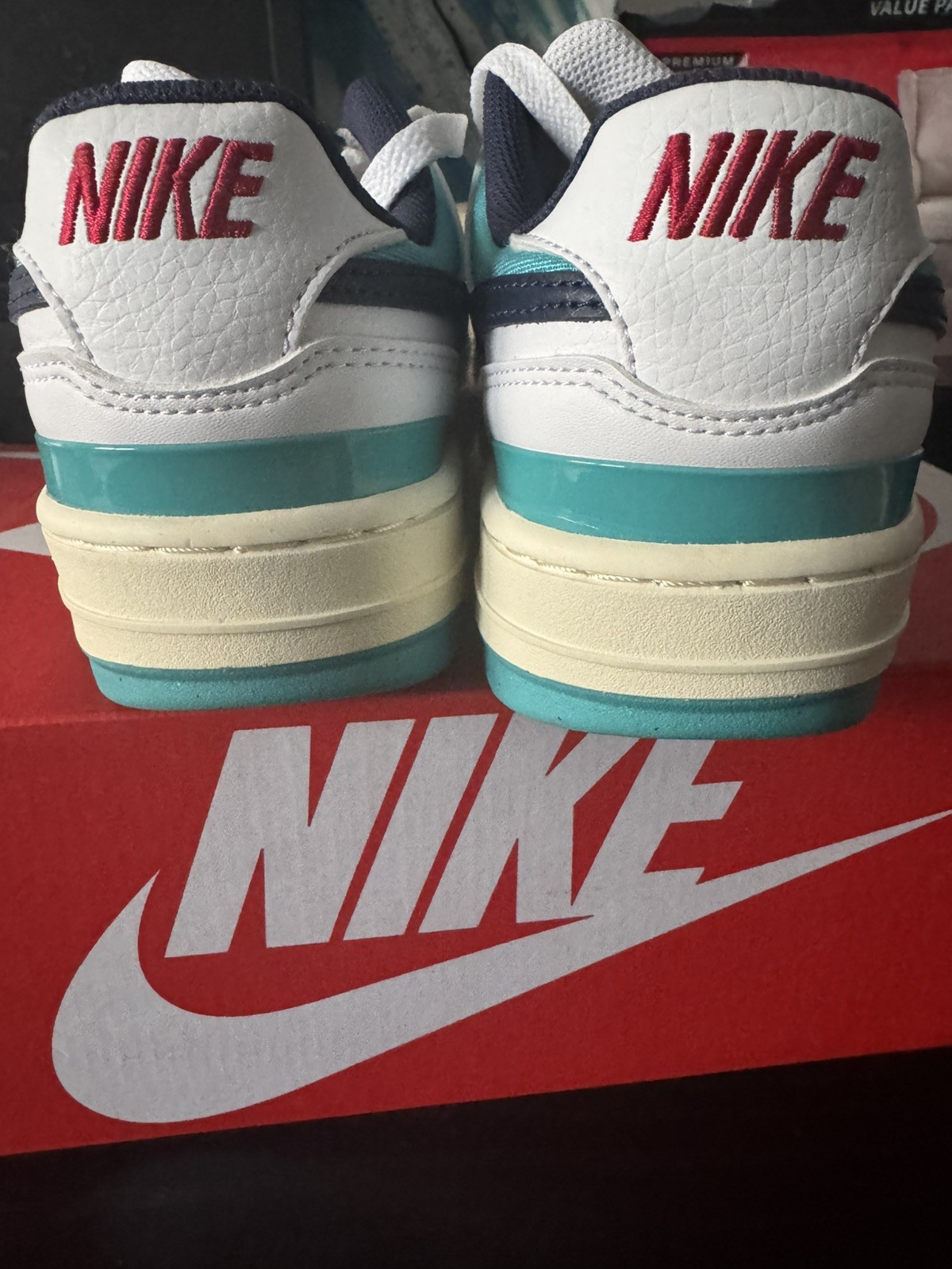 WMNS Size 9 - Nike Gamma Force Dusty Cactus W image 3