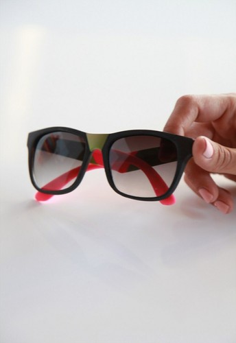Vintage Black Frame, Pink, Olive Green, Dark Lenses - Picture 4 of 4