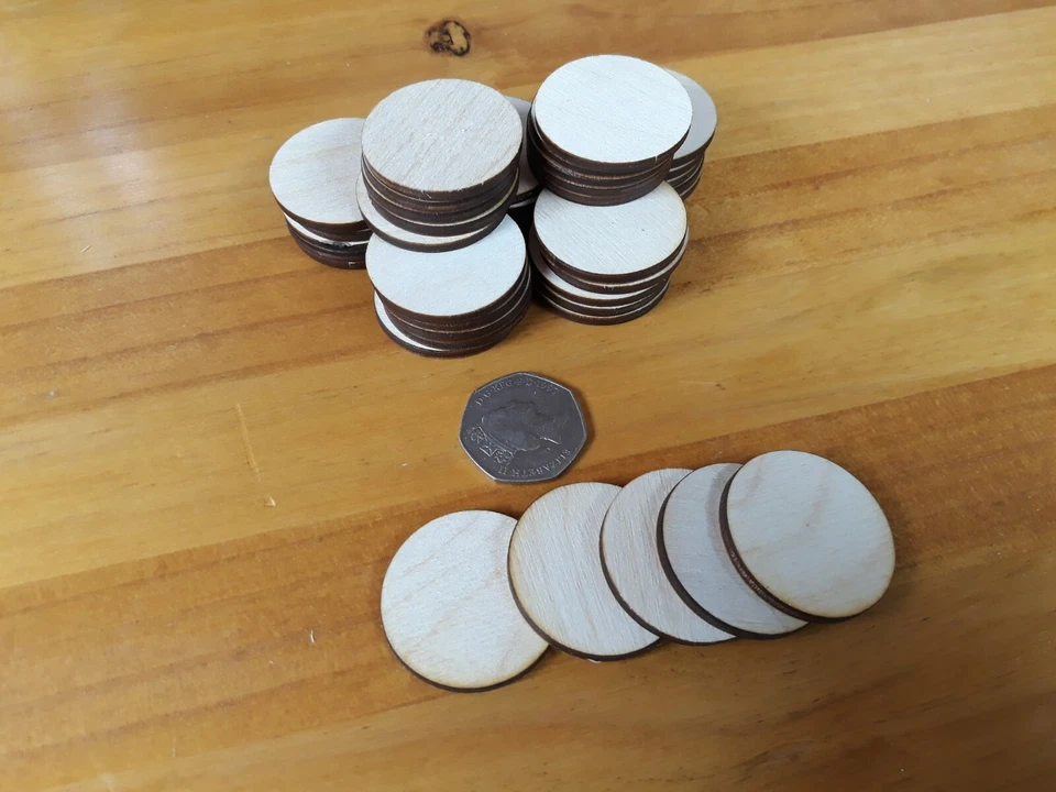 40x 35mm/3.5cm Wooden Circle Craft Shapes Wood DIY Decoration Disc Plaque  - Image 2 of 3