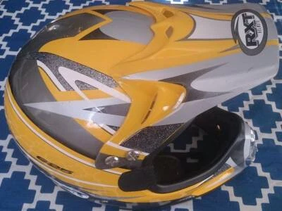 Near New S Xs Street Legal Mx Helmets Sale Hardly Worn Motorcycle Scooter Accessories Gumtree Australia Logan Area Boronia Heights 1260932305