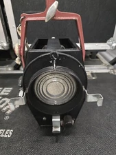 Mole Richardson Type 2831 Molequartz 1K Baby - Baby Solarspot W/ Lamp