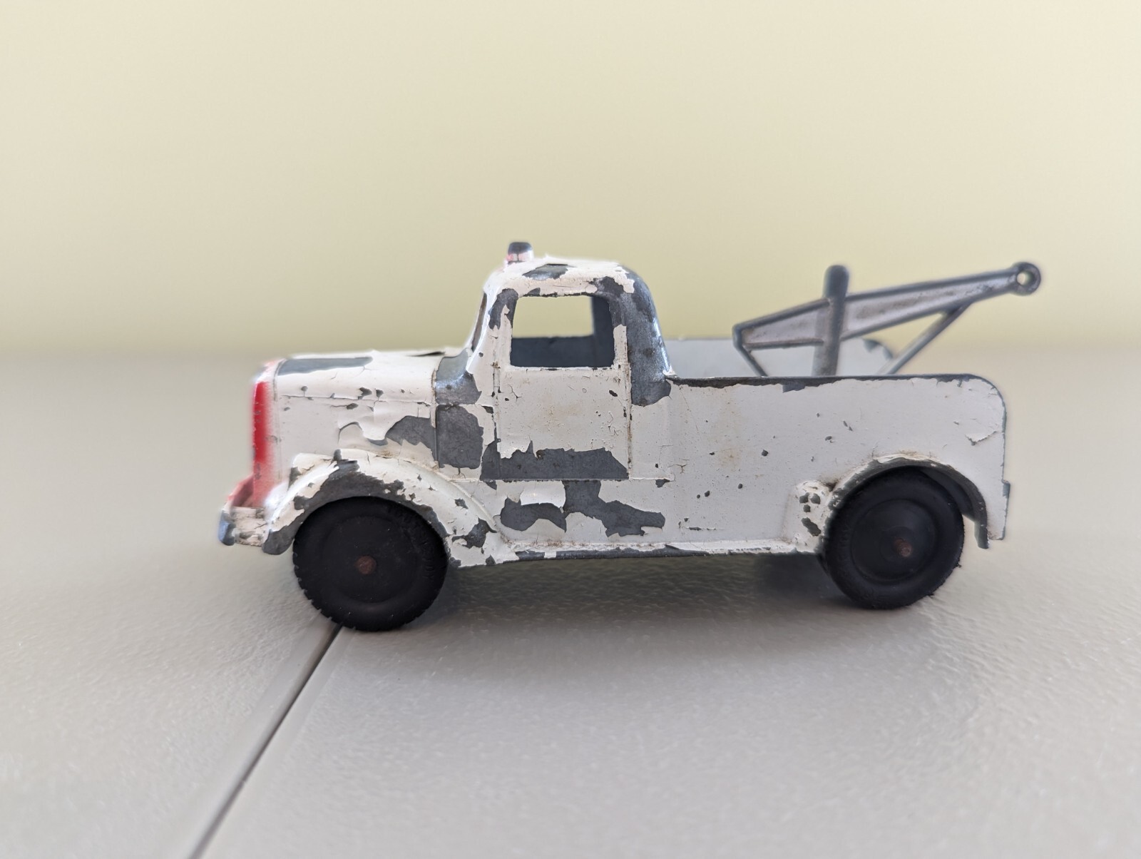 Picture 1 of 6