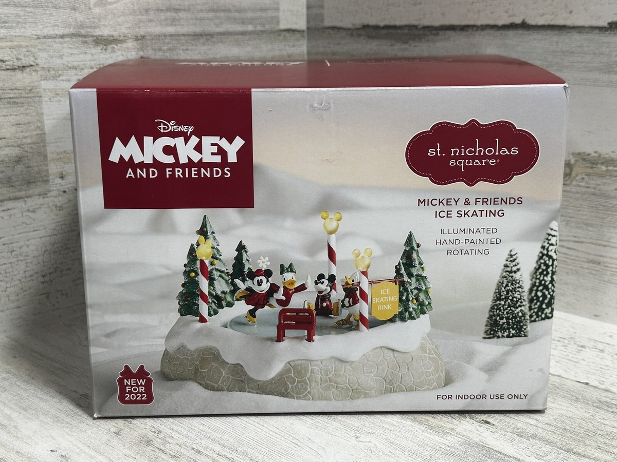 St. Nicholas Square: Christmas Village Disney Mickey & Friends Ice