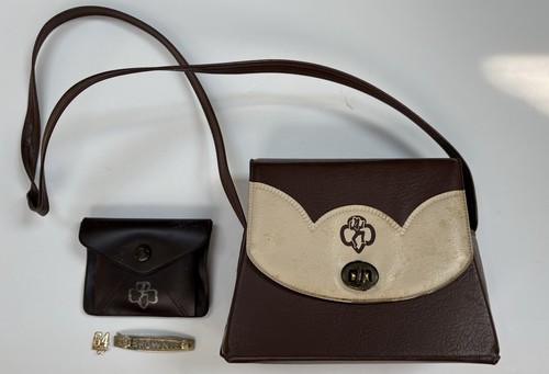 Vintage Vinyl Girl Scouts Brownie Purse, Wallet Hair Barrette & Gold Tone 64 Pin