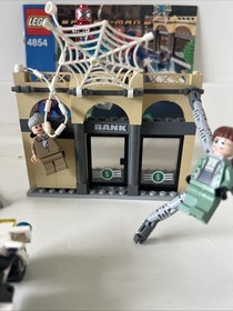 Lego 4854  Spider-man 2: Doc Ocks Bank Robbery Complete Gently Used