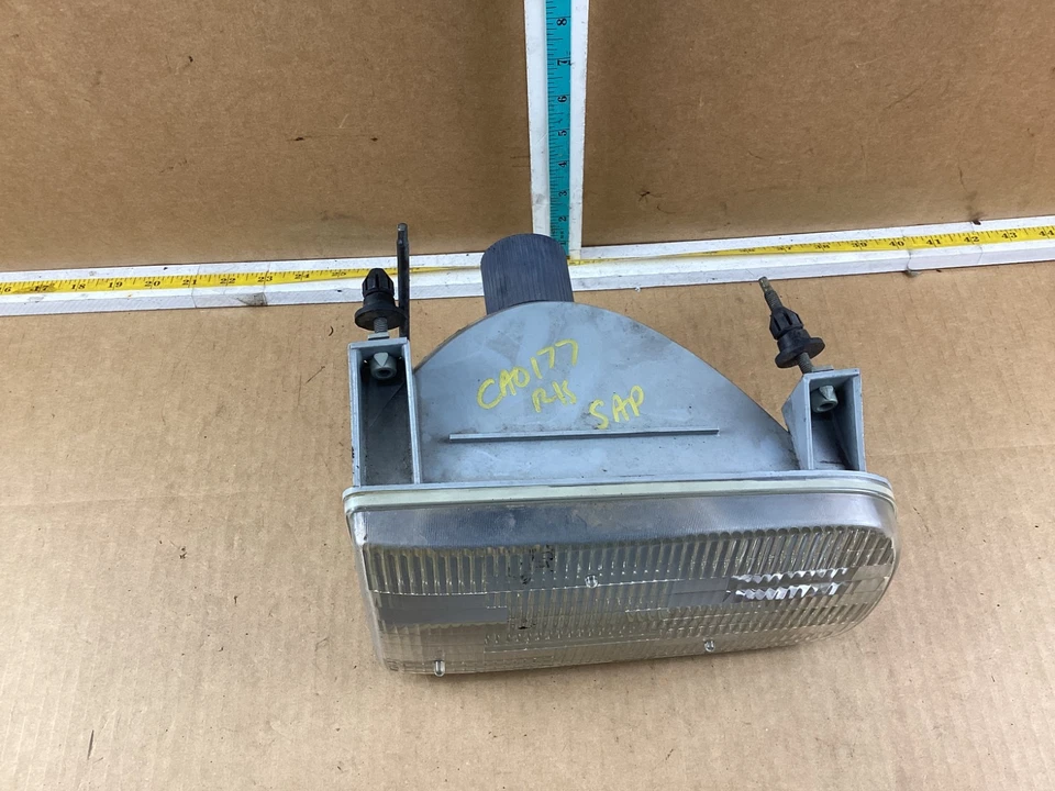 Conjunto de faros delanteros derecho para pasajero Mazda Navajo 1991-1994 Foto 2 de 4