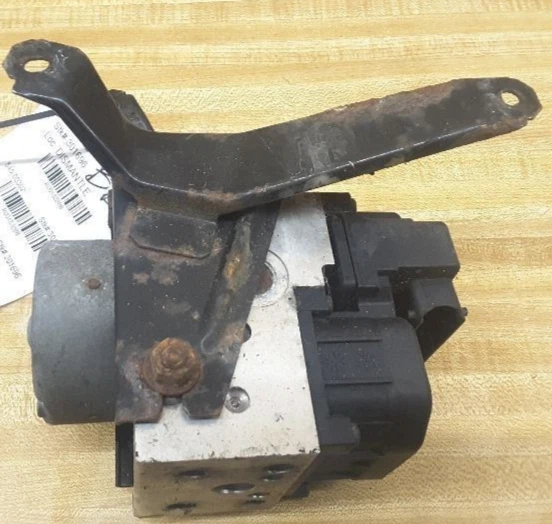 2005-2006 CHEVY EQUINOX PONTIAC TORRENT | ABS Anti-Lock Brake Pump Assembly AWD Foto 3 de 4