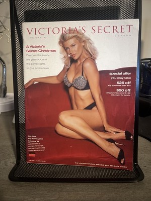 Victoria's Secret Fashion Catalog Holiday 1997 Top Models Tyra; Steph; Helena F