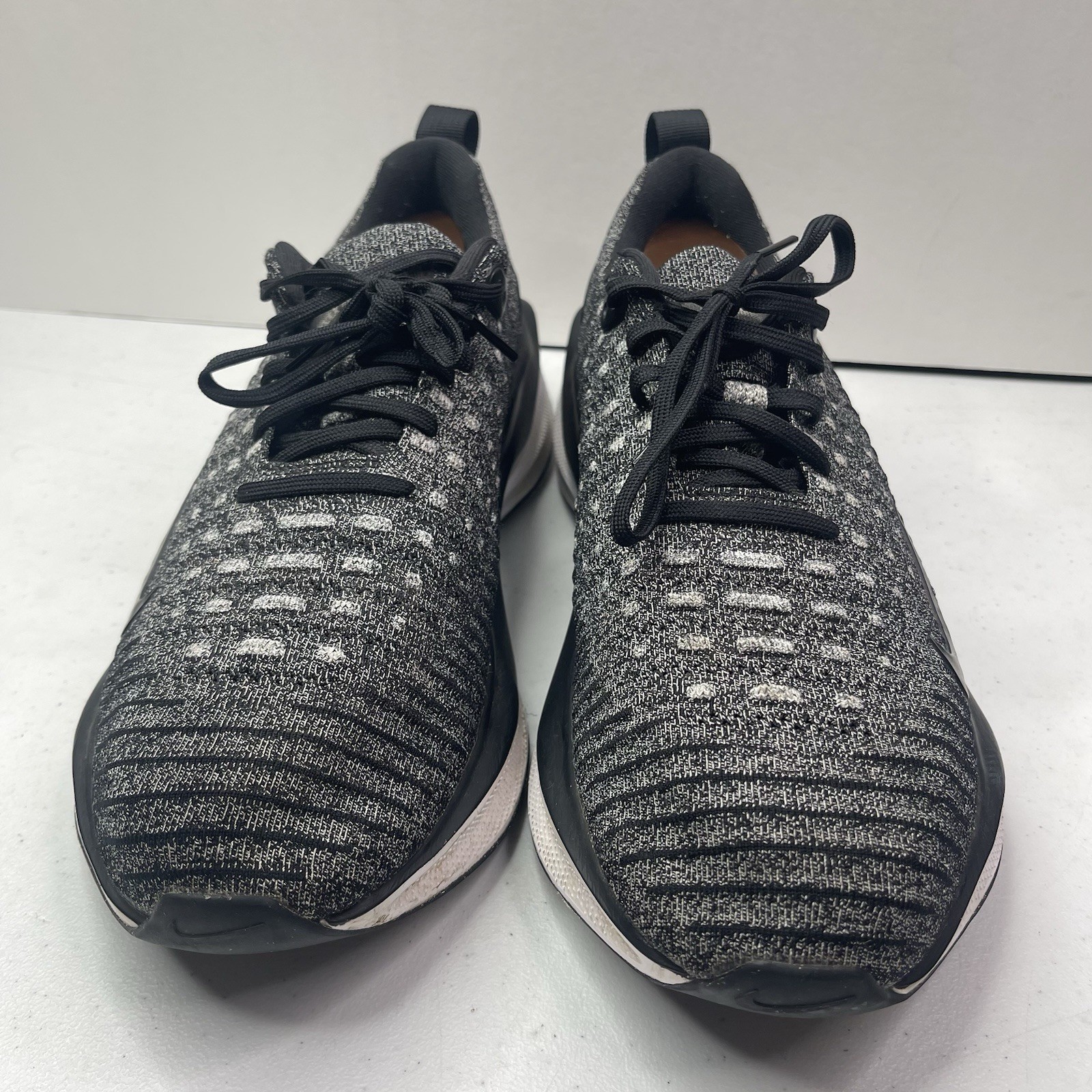 Nike ReactX Infinity Run 4 Gray White Flyknit Sne… - image 2