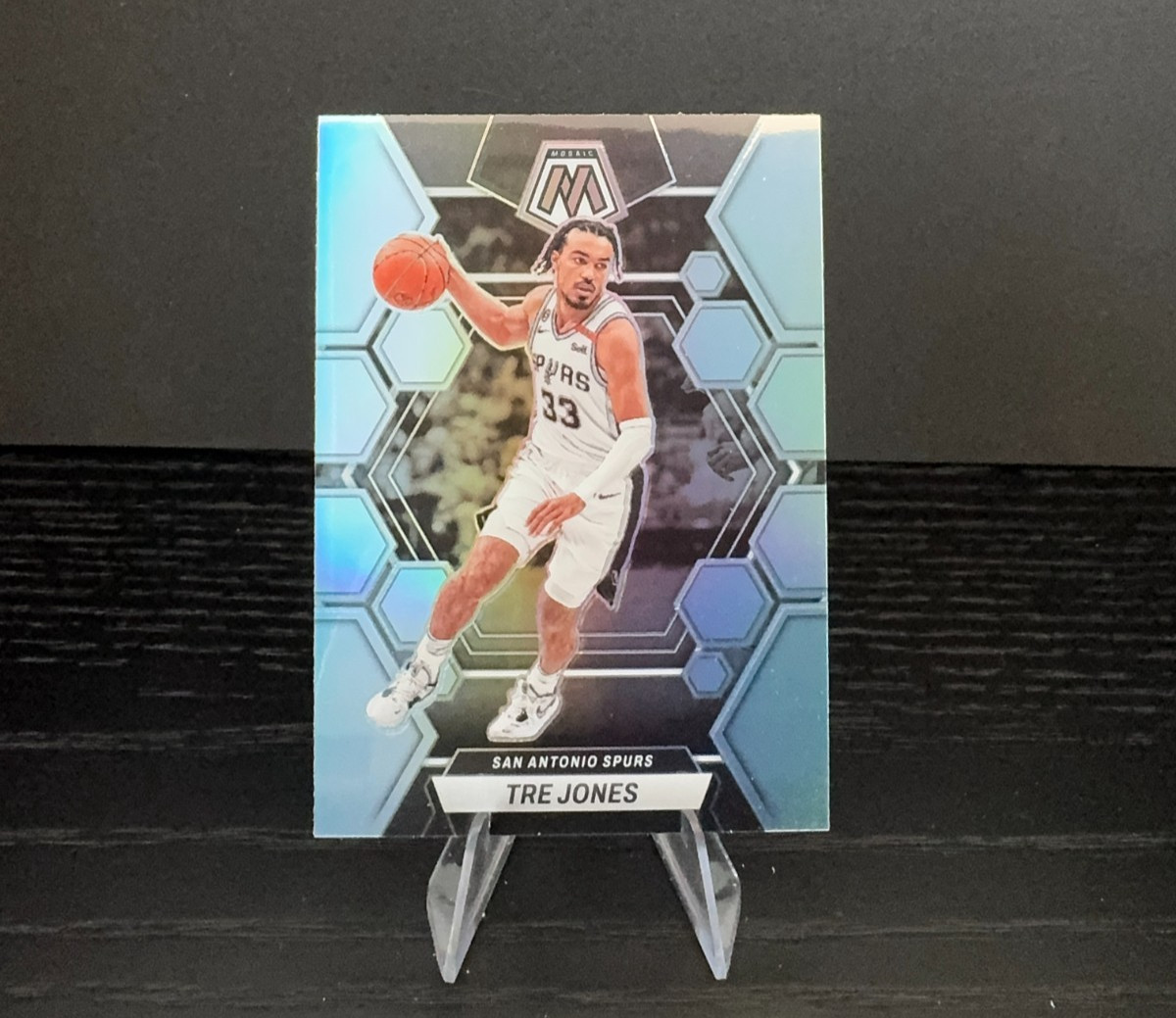 2022-23 Panini Mosaic Basketball Tre Jones Silver Mosaic #173