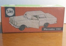 ♫•❤ Siku V 256 Mercedes 250 ReproBox Matt 300g guter Druck&Verarb. ❤