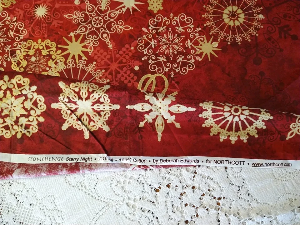 Stonehenge Starry Night Panel Algodón Northcott Deborah Edwards 23x44 Oro Rojo Foto 4 de 4