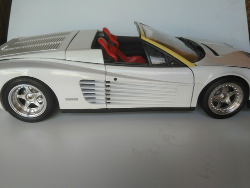 Ferrari Testarossa 1/8 Pocher - Picture 10 of 10