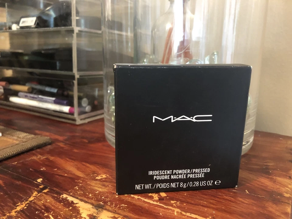 MAC Iridescent Pressed Powder Sparkling Rose 8g / 0.28 oz NIB - Image 4 of 4