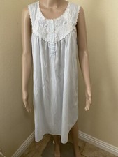 delicate vintage light blue nightgown medium Retro flaw