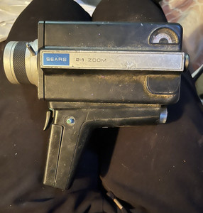 Sears TLS Reflex Zoom Super 8 Zoom Reflex Camera Built-In Light Meter Black