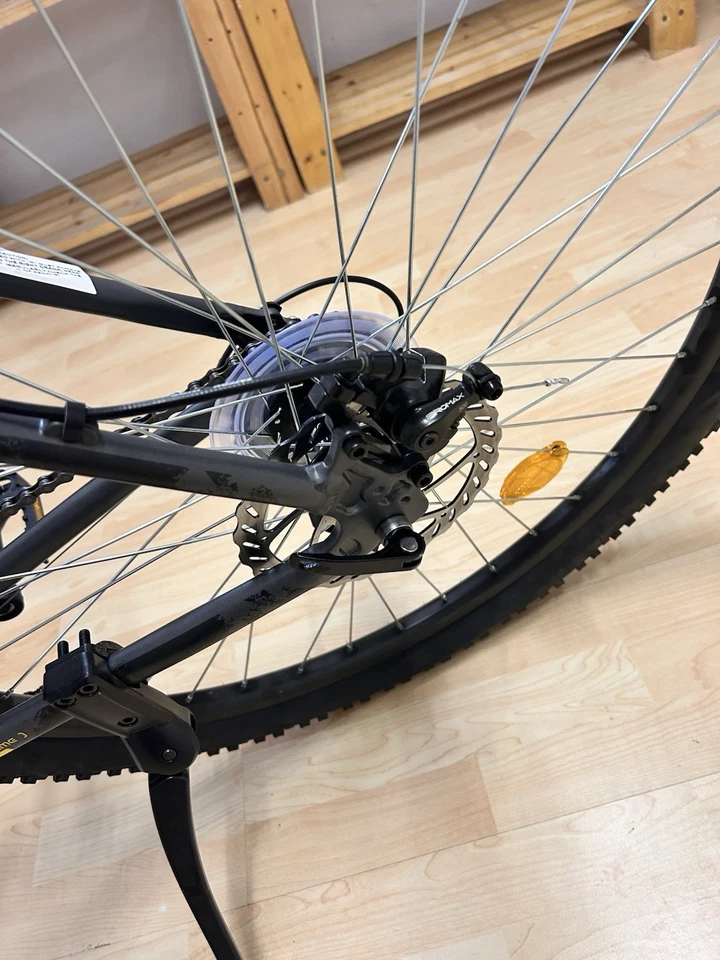 Ich Verkaufe Mein Fahrrad, 26” 1-2 Problem Aber alles Funktioniert. - Bild 2 von 4