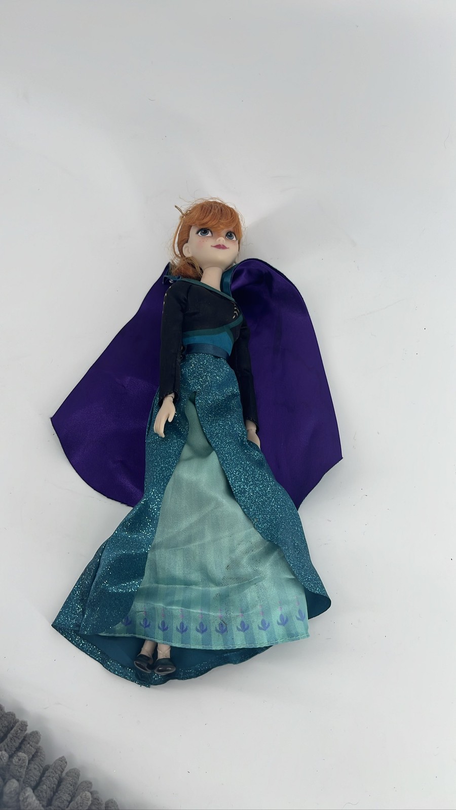 Disney Frozen 2 Anna Adventure Doll 14" Violet Cape Dress Bl
