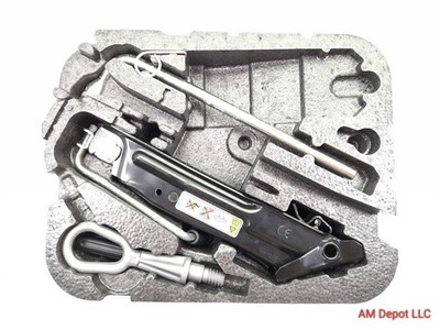 2012 Mini Cooper S R56 R57 R55 R58 R59 Lift Tire Jack w Oddments Tray 6778555