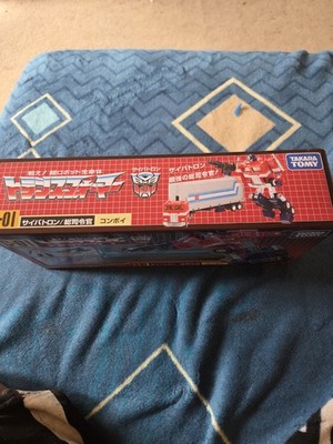 Takara Tomy Transformers C-01 Convoy Transforming Autobot Truck Action Figure