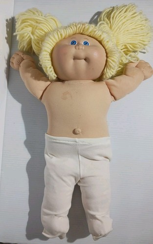 Cabbage Patch Kids (1982?) Blond Yarn Hair Blue Eye's Please Read