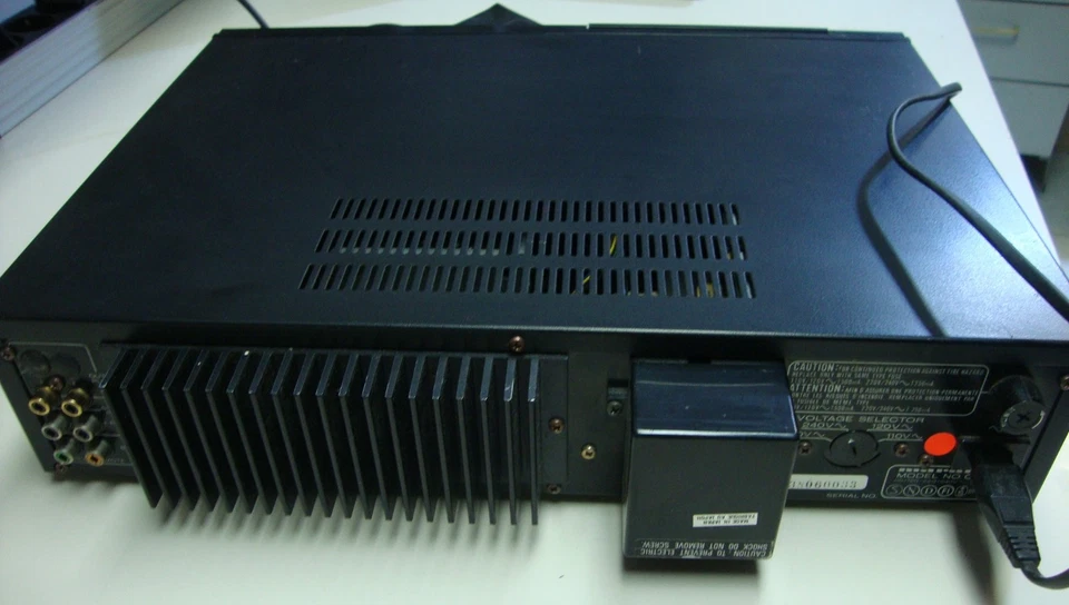 CD Player Marantz CD84  CDM1 Schwenklaufwerk Teileträger - Bild 3 von 4