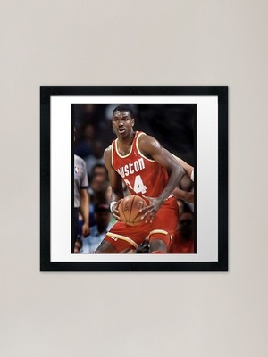 Hakeem Olajuwon - Vintage Design Fr gerahmtes Wandbild Poster Leinwanddruck Bild
