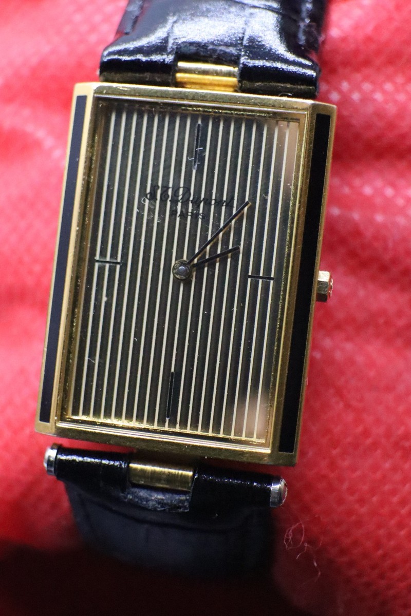 Vintage S.T. Dupont Laque de Chine Tank Swiss Quartz Gold Plated