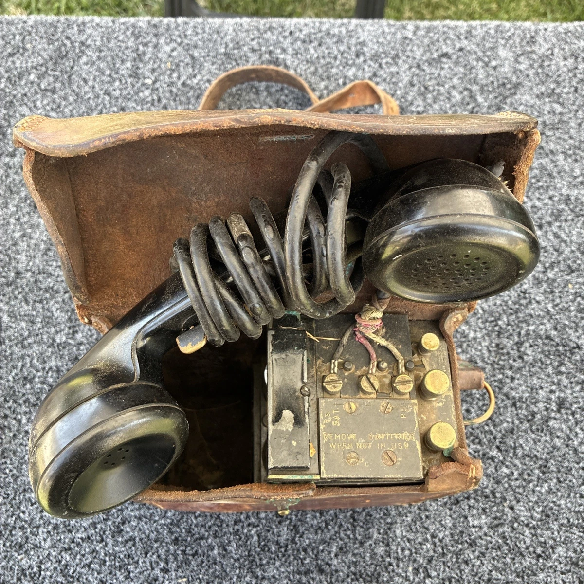 Field Telephone Indiana Original WWII US Field Gear & Equipment