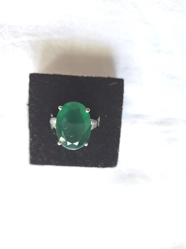 Emerald Green Color Large Onyx Stone Ring Size 9 Stainless Steel - Picture 2 of 10