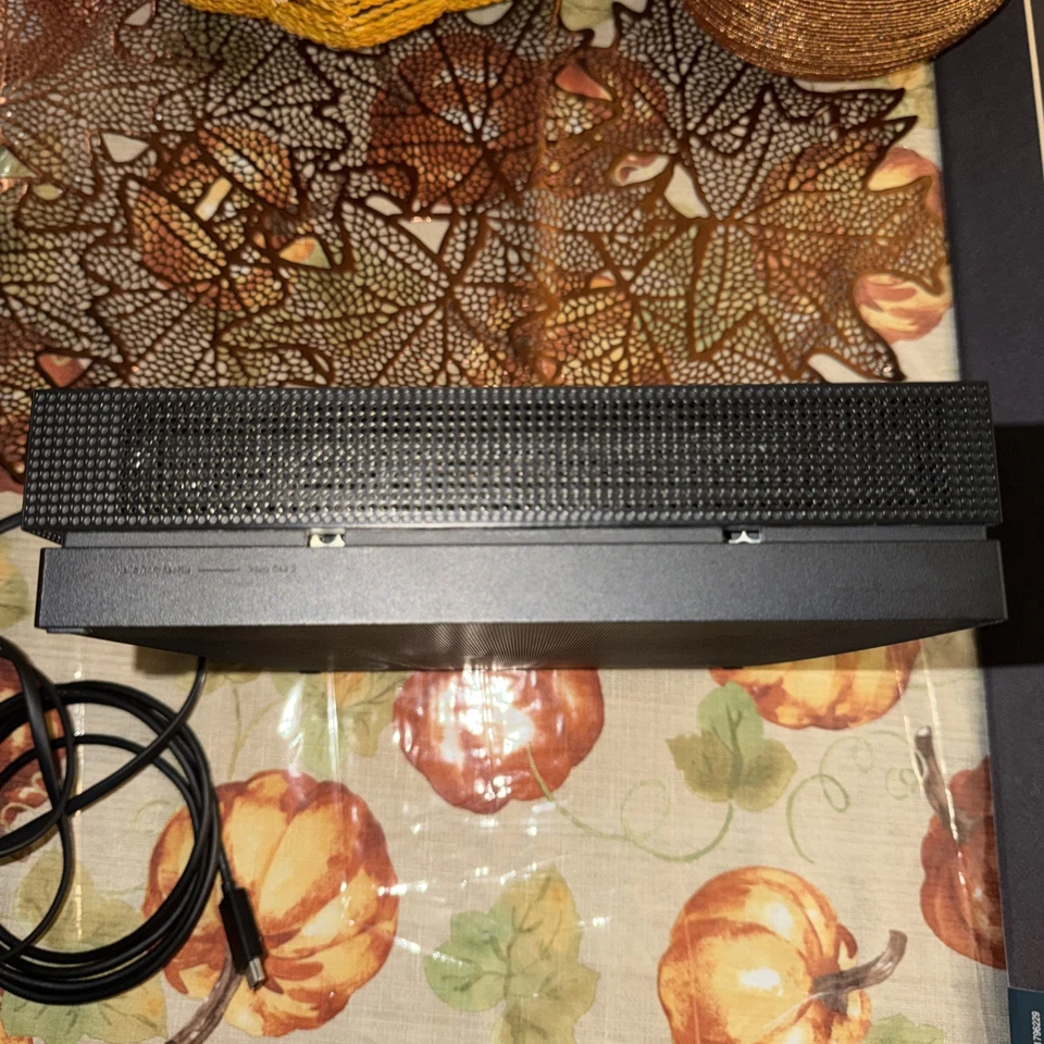 Xbox One X 1TB Black Console, No Controller, HDMI & Power Cable Included - Image 3 of 4