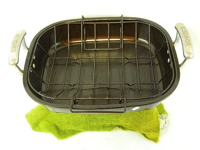 Circulon Professional Nonstick Roasting Pan / Roaster with Rack - 17” X 13”