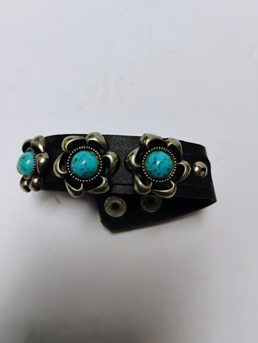 Lederlegierung Silber und Faux Türkis Stein Armband passt bis zu 7,5 Zoll Handgelenk - Bild 2 von 4