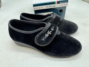 Flexus By Spring Step Apala Slippers Women's Black Embroidered Hook & Loop - 7