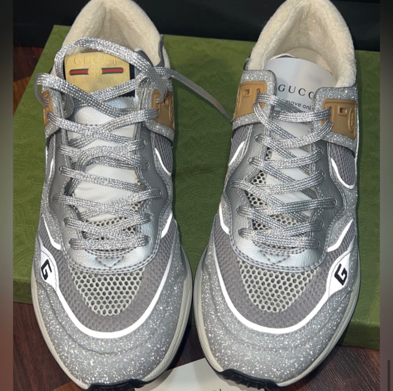 Men’s Gucci Sneakers Diamond Finish - Size 8.5. BNIB Never Worn image 8