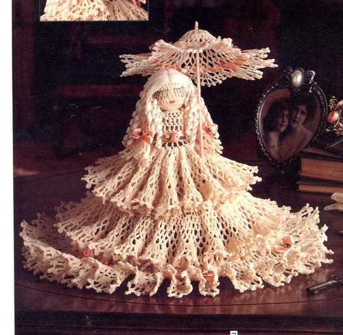 Leisure Arts Victorian 12 Crochet Designs Book 2108. Shoes Umbrella Heart Hat - Picture 4 of 4