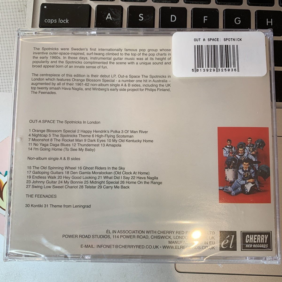 CD The Spotnicks Out-A-Space - The Spotnicks In London (New CD  