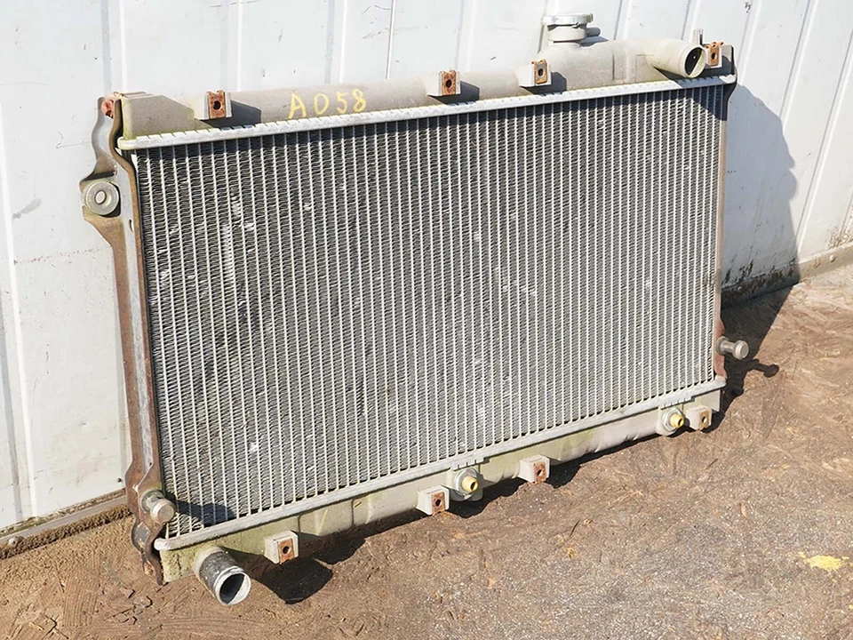 Оригинальный антифризовый передний блок радиатора охлаждения двигателя для Mazda Miata Mt 1990 - 1997 годов выпуска - Изображение 2 из 4