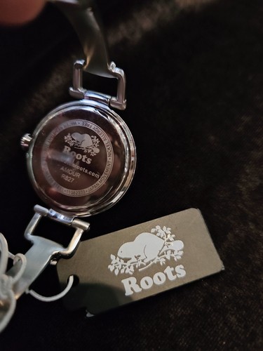 Roots lady watch NEW (no original box) - Picture 5 of 5
