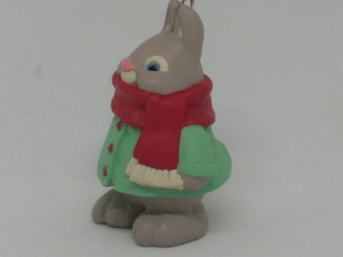 Hallmark 2015 Bundled Up Bunny - KOC Member - NIB - Picture 9 of 14