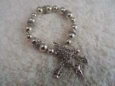 Silvertone Bead Christmas Tree Charm Stretch Bracelet B6 