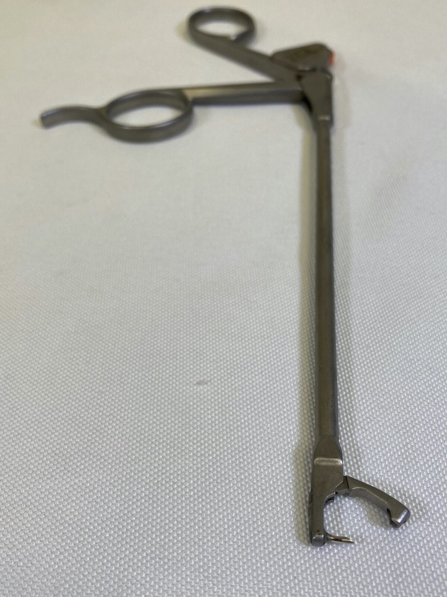 中古品SHUTT-Linvatec 縫合器 18.1007 Shutt Linvatec Concept 18.1007 4mm Suture Punch Arthroscopy