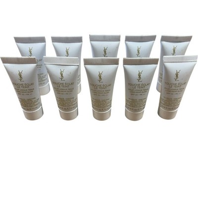YSL Touche Éclat Le Teint Foundation LSF22 PA++ Reisegröße verschiedene Farbtöne