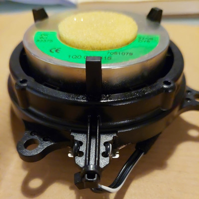 Original VW-Dynaudio