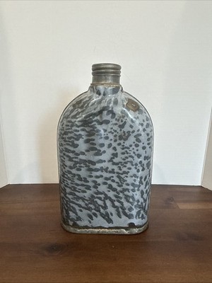 Antique Enamelware Flask Gray Graniteware 18 Fluid Ounce