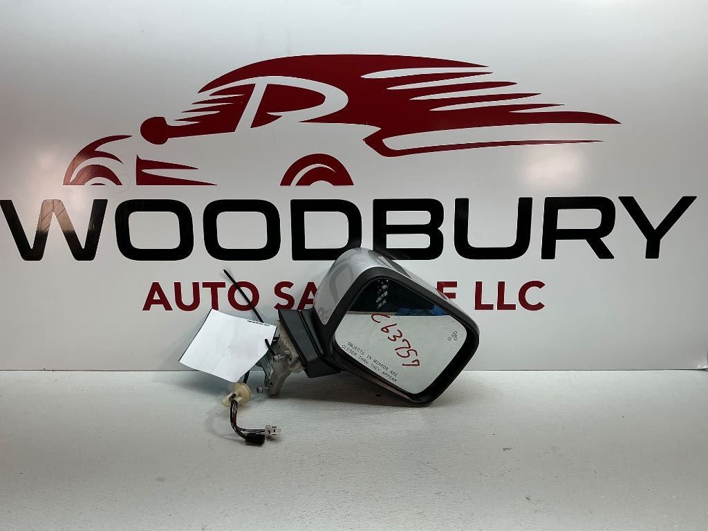 2015-2023 Jeep Renegade Right Power Turn-Signal Side Mirror OEM