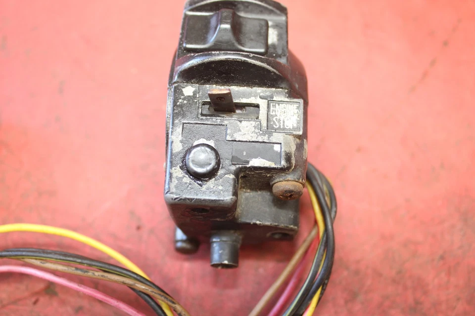 INTERRUPTORES DE CONTROL MANILLAR IZQUIERDO KAWASAKI 1986 BAYOU 185 KLT185 Foto 2 de 4