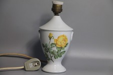 Porcelaine de Paris Tischleuchte Lampenfuß Frankreich Porzellan Gelbe Rose