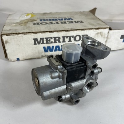 Genuine Meritor Wabco Valve Only - No Coils OEM Part # R950141 - Free Shipping